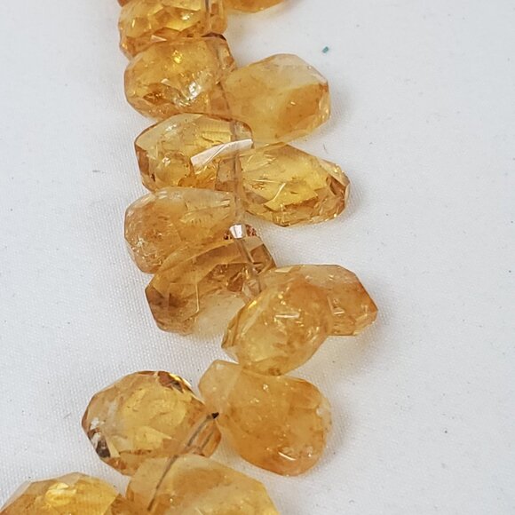 Gorgeous Pear Shaped Yellow Citrine Stone Necklace - Picture 5 of 8